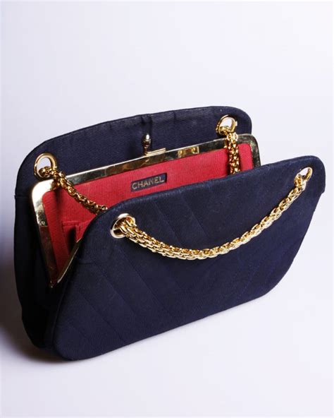 chanel handbags vintage 1960's